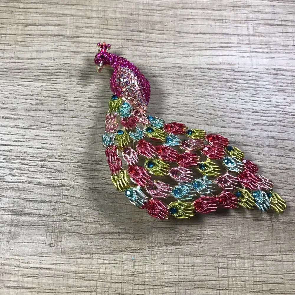 Vintage Inspired Luxury Large Peacock Rhinestone Brooch